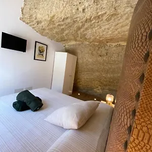 casa-cueva-el-refugio-en-la-cueva.es-andalucia.com/